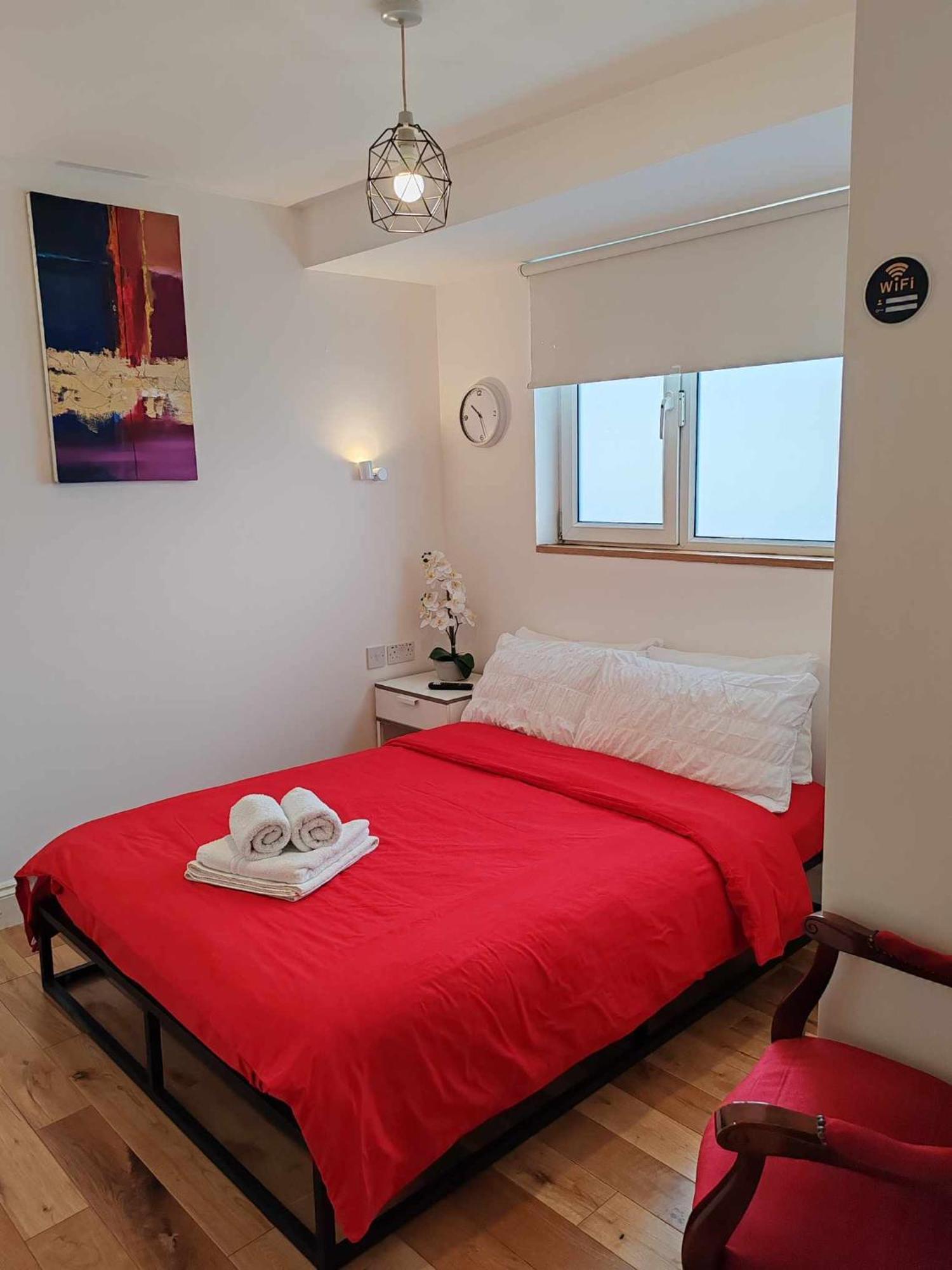 Lgbtq-Double Room London Exterior photo